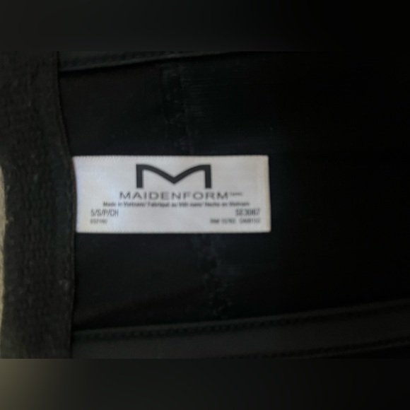 Black Clip Up Waist Trainer - Picture 5 of 5